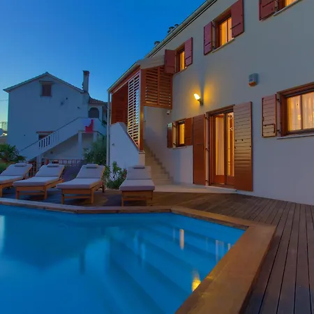 San Vista With Pool * Sveti Vid-Miholjice